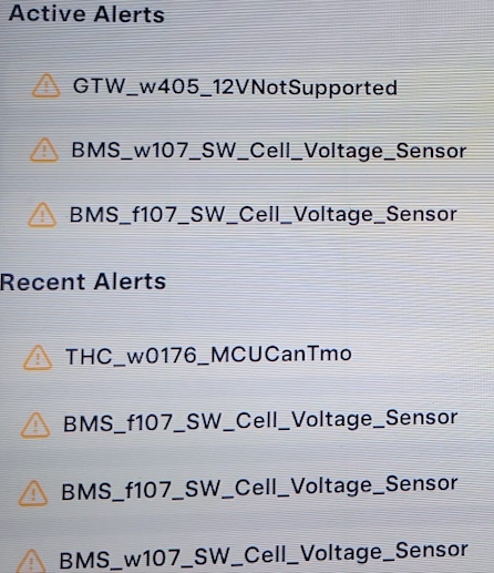 Behebung der Tesla BMS_w107-Warnung „Wartung erforderlich“