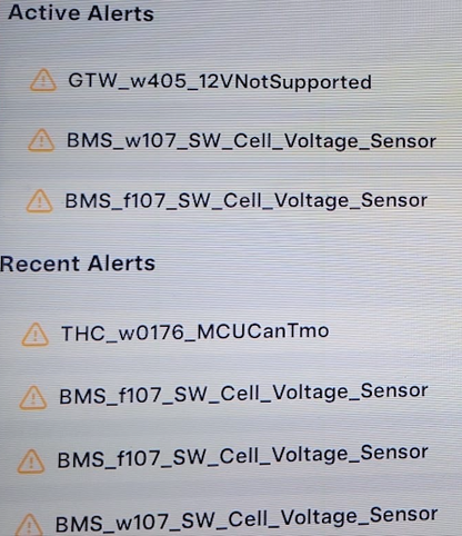 Behebung der Tesla BMS_w107-Warnung „Wartung erforderlich“