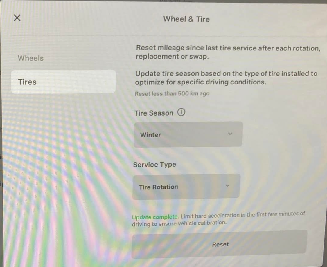How to reset Tesla alert Rear tire tread depth too low