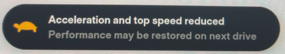 Tesla-Warnung „Beschleunigung und Höchstgeschwindigkeit reduziert“ behoben