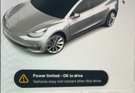 Tesla-Warnung „Leistung begrenzt, Fahrbereitschaft möglich“ beheben